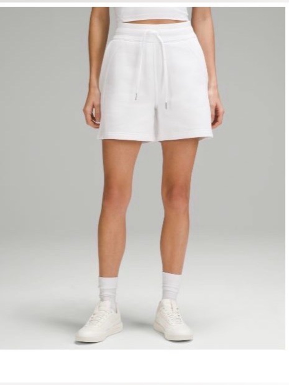lululemon Women’s Scuba High-Rise Shorts in White. 5” Inseam, Size 6